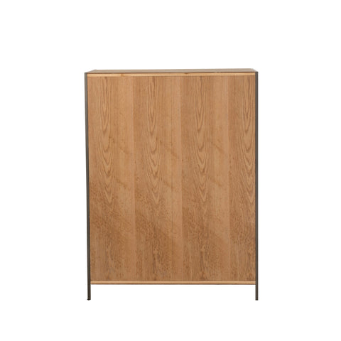 Schrank mit Abteilen