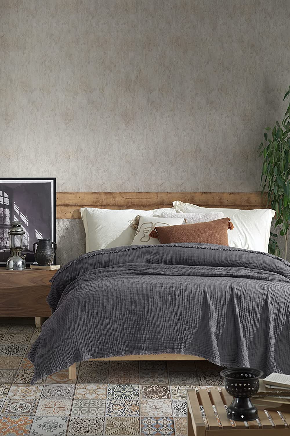 BOHORIA® Tagesdecke Musselin Pure "Obsidian"