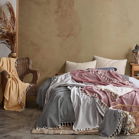 BOHORIA® XXL Tulum Tagesdecke "Obsidian"